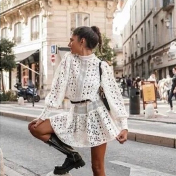 H&M Bloggers Favourite Stunning Lace Dress NWOT - Picture 3 of 16